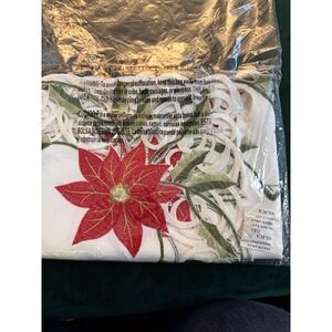 Collections Etc Poinsettia Topper Square White Embroidered Tablecloth 34x34